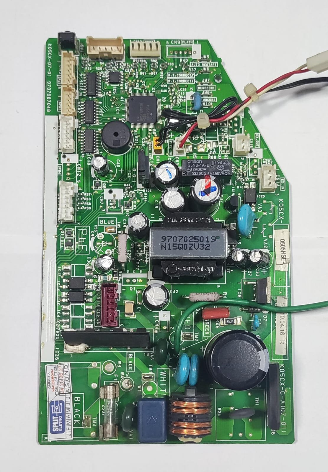 Placa de Controle Evaporadora - Fujitsu - K05CX-0505HSE-C1